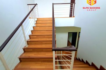 Jalan Kemuning Permai 33/42 