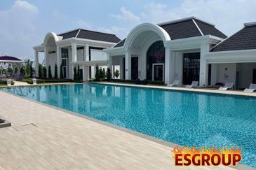 BRAND NEW 42x75 SEMI-DETACHED 5R5B ARUNDINA SETIA ECOPARK SETIA ALAM SHAH ALAM