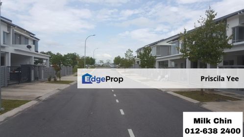Kajang 2 Fairfield Residence Terrace house with extra 30 feet land, Selangor, Kajang