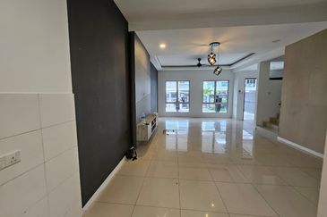 Fairfield Residences, Tropicana Heights