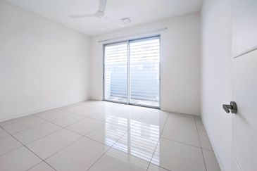 Fairfield Residences, Tropicana Heights