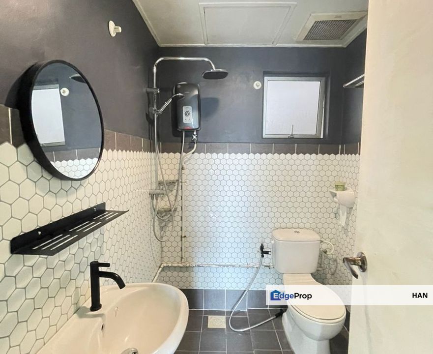 The Heron Residence Puchong 3rooms unit for sales, Selangor, Puchong