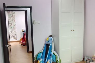 Kiara Plaza Service Apartment @ Semenyih