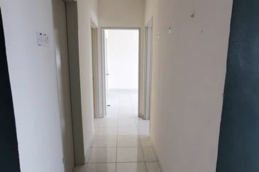 Villa Residence @ Goodview Heights