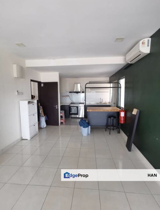 Freehold condo in Kajang for sales, 1100sqft partially furnished, Selangor, Semenyih