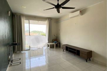 Villa Residence @ Goodview Heights