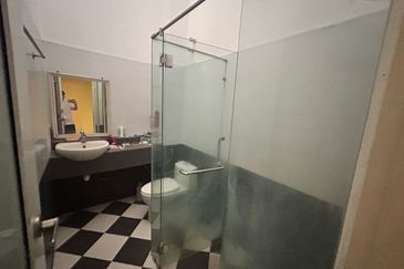 Taman Desa 22x100 Terrace House for sales, fully renovated & extended