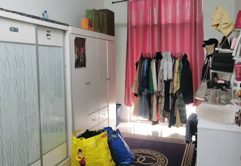 Midfields Condominium