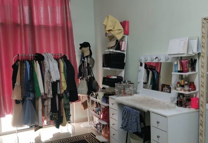 Midfields Condominium