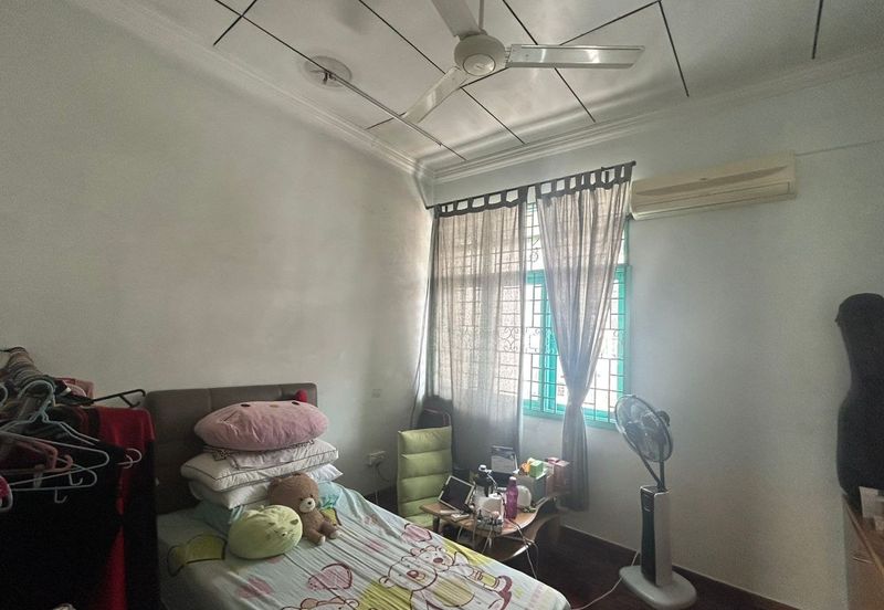 Happy Garden (Taman Gembira)