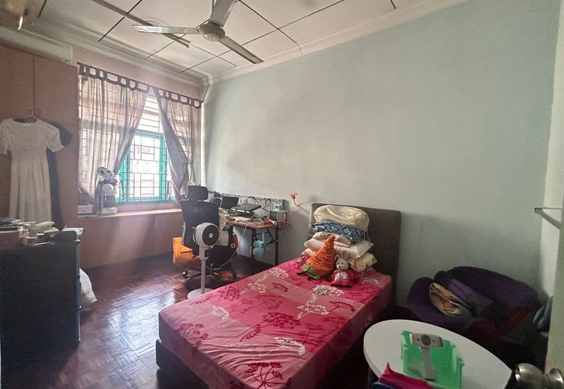 Happy Garden (Taman Gembira)