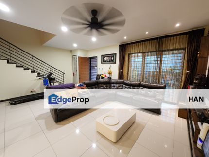 Taman Saujana Suria 3 storey terrace, Kajang triple storey Fully renovated with designer design, move in condition, Selangor, Kajang