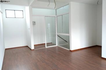 Averia @ Abadi Heights