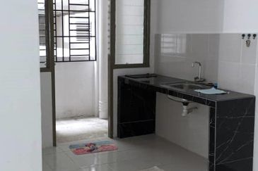 Pangsapuri Pulai Mutiara 1