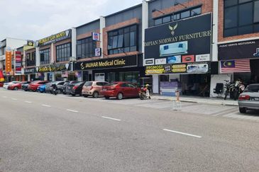 Pusat Komersial Suria (68 Avenue)