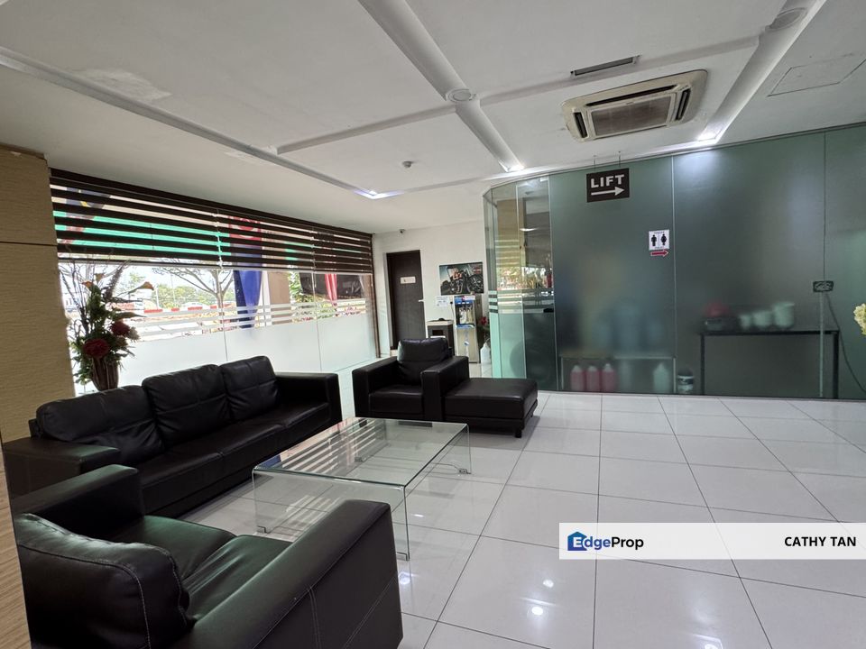 4间链三层楼大路酒店出售 Hotel Business & Building for sale🔥Taman Masai Utama, Johor, Johor Bahru