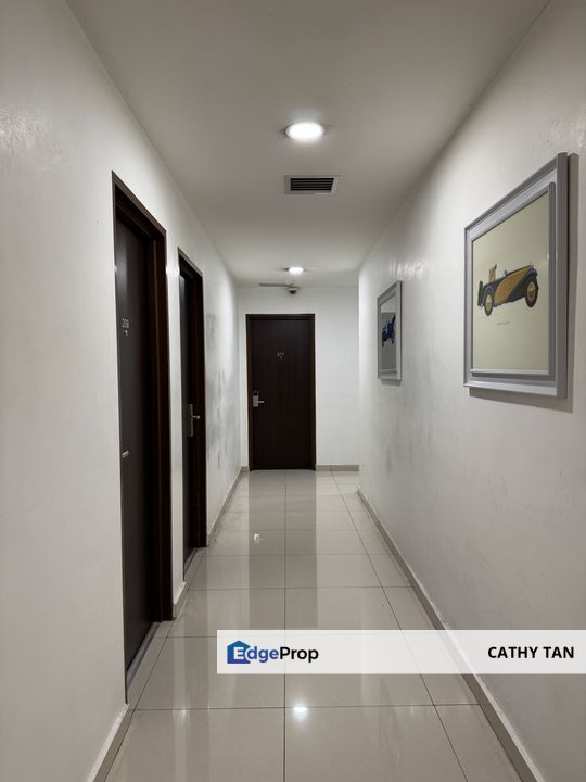 4间链三层楼大路酒店出售 Hotel Business & Building for sale🔥Taman Masai Utama, Johor, Johor Bahru