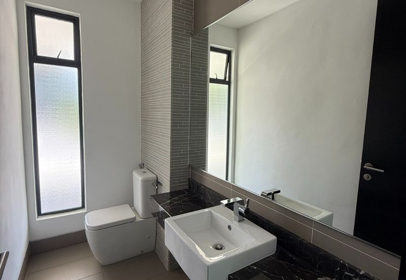 Bayou Creek, Leisure Farm