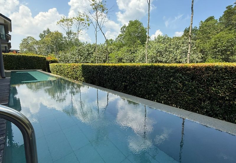 Bayou Creek, Leisure Farm