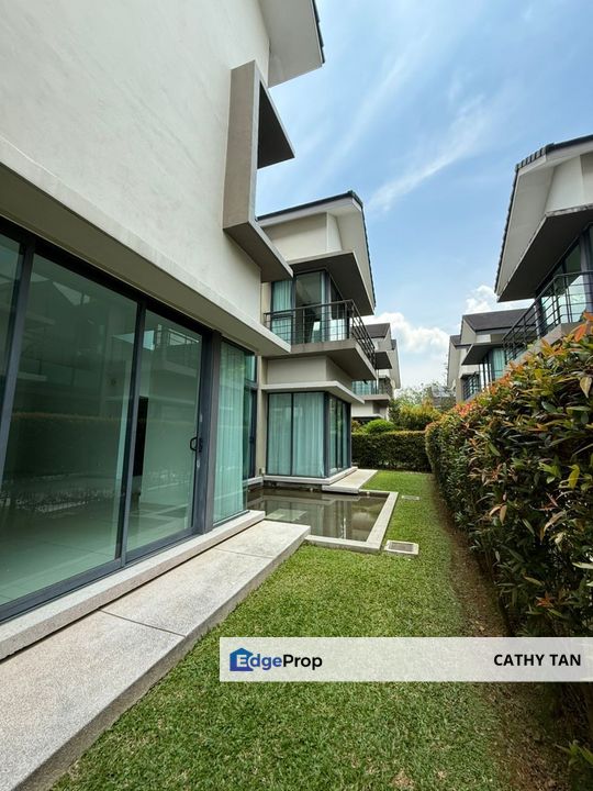 Leisure Farm 外国人耳熟的高级住宅区部分家具双层半独立Semi-D出售🔥, Johor, Gelang Patah