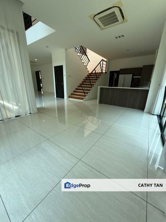 Leisure Farm 外国人耳熟的高级住宅区部分家具双层半独立Semi-D出售🔥, Johor, Gelang Patah