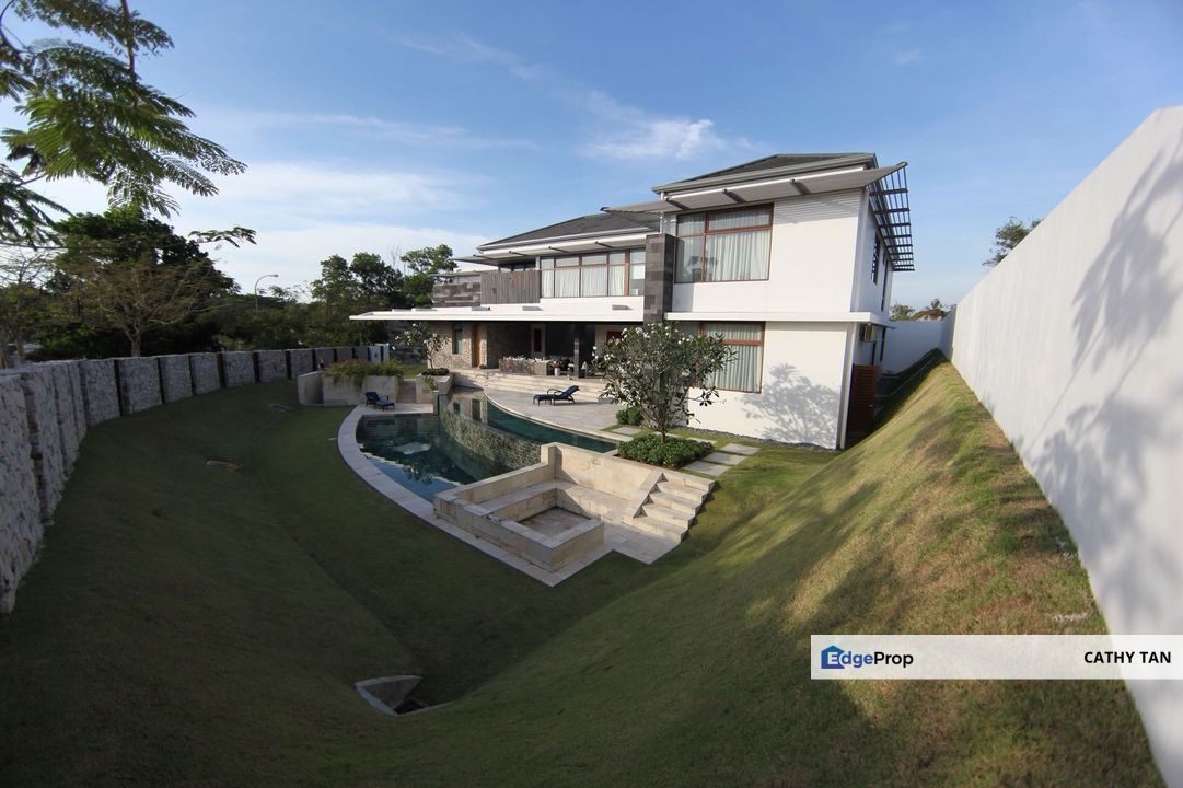 Ledang Height靠近TUAS高级区的欧式独栋别墅出租出售🔥拥有私人泳池装修美美要投资或自住退休的好单位, Johor, Johor Bahru