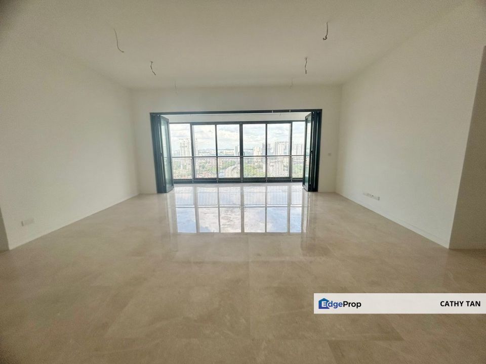 新山坡底 JB Town 最高极最壮观的 Astaka 豪华公寓出售⭐️新加坡海景 SG View 最大款具备部分家具的全新单位, Johor, Johor Bahru