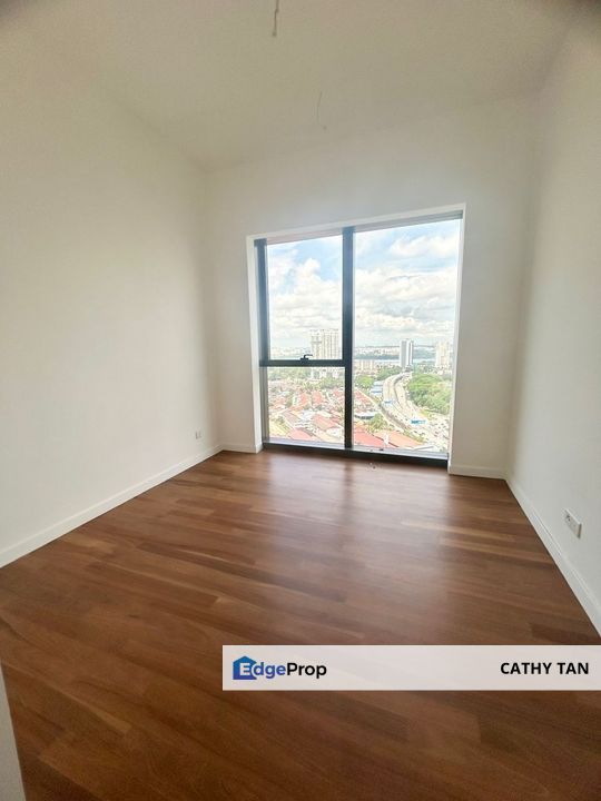 新山坡底 JB Town 最高极最壮观的 Astaka 豪华公寓出售⭐️新加坡海景 SG View 最大款具备部分家具的全新单位, Johor, Johor Bahru