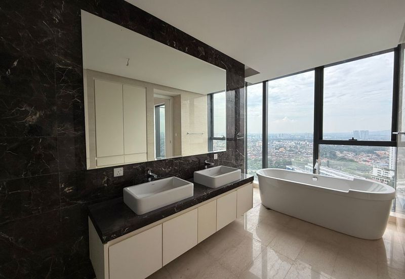 The Astaka @ 1 Bukit Senyum