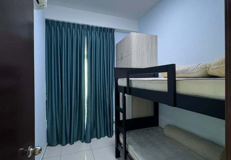 D'Summit Residences @ Kempas Utama