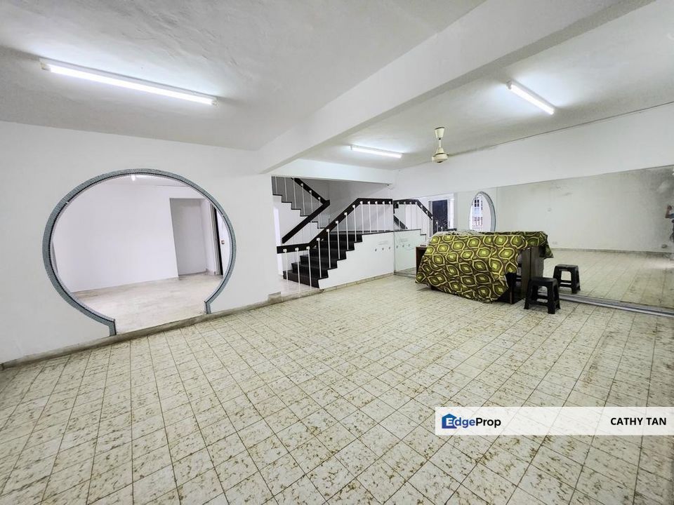 新山坡底 Pelangi@JB Town 彩虹花园稀有双层半独立出售🔥屋子大大加上黄金地点<5km CIQ是自住/投资Airbnb民宿好康, Johor, Johor Bahru