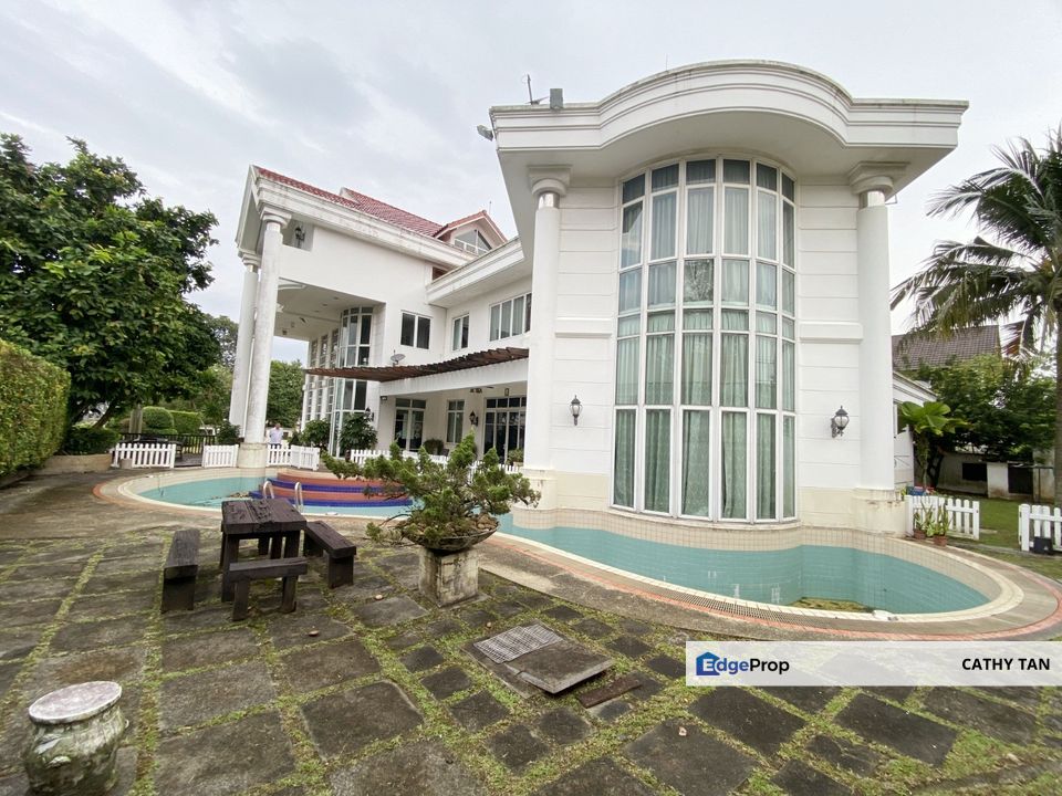 坡底Stulang Laut@JB Town高级大洋房要出售🔥精心装修RM4mil拥有Karaoke娱乐房和私人泳池#投资民宿Airbnb#自住, Johor, Johor Bahru