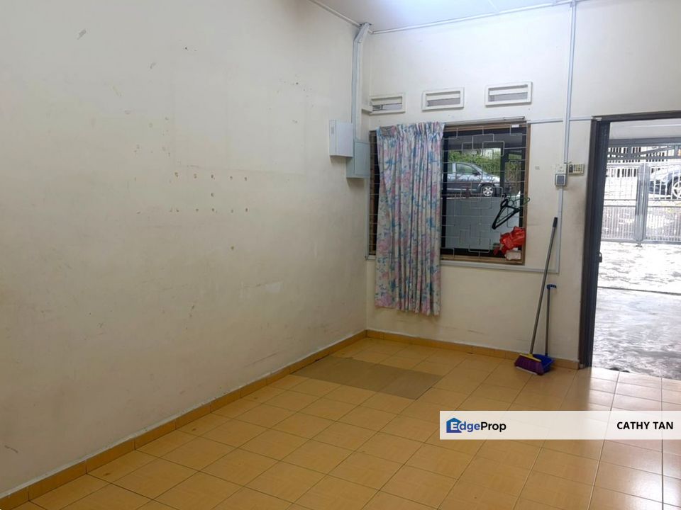 Taman Abad@JB Town稀有坡底排屋出售🔥就在Pelangi隔壁, Johor, Johor Bahru