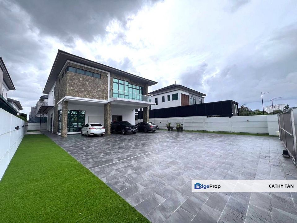 Rare Unit 稀有 Setia Tropika 环境风水AAA 2层独立洋房诚心出售🔥, Johor, Setia Tropika