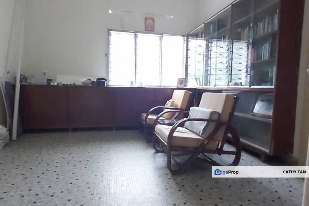 稀有单位! 坡底已经找不到有人愿意卖了! 靠近 Nong Chik, Johor, Johor Bahru