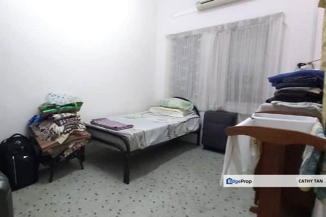 稀有单位! 坡底已经找不到有人愿意卖了! 靠近 Nong Chik, Johor, Johor Bahru