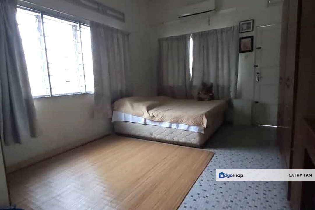 稀有单位! 坡底已经找不到有人愿意卖了! 靠近 Nong Chik, Johor, Johor Bahru