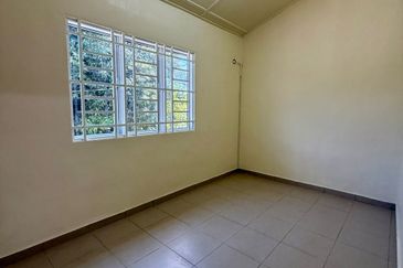 Taman Desa Cemerlang