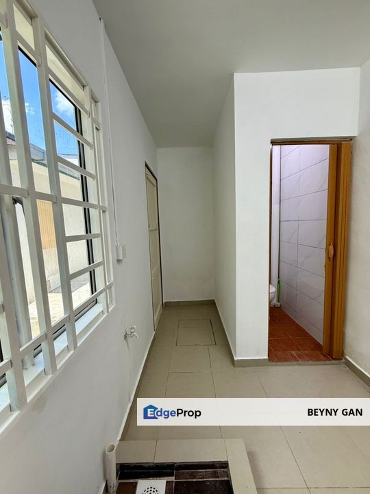 (Desa Cemerlang, Jalan Ara) Double Storey Low Cost House, Johor, Ulu Tiram