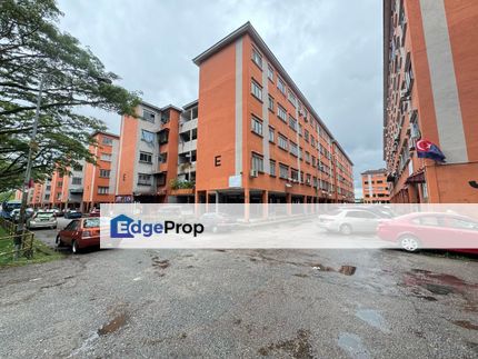 Taman Universiti Low Cost Flat Pulai Utama Jalan Pulai Level 4 Freehold, Johor, Skudai