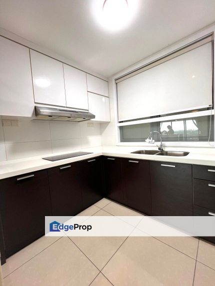 Molek Pine 3 Apartment Taman Molek Bigger Unit Full Reno Freehold, Johor, Johor Bahru