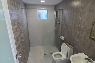 Dedaun Hijau (Greenfield Regency)