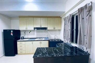 Bangunan Duta Impian (The Embassy Suites)