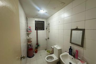 Dedaun Hijau (Greenfield Regency)