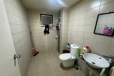 Dedaun Hijau (Greenfield Regency)