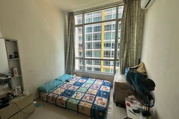 Dedaun Hijau (Greenfield Regency)