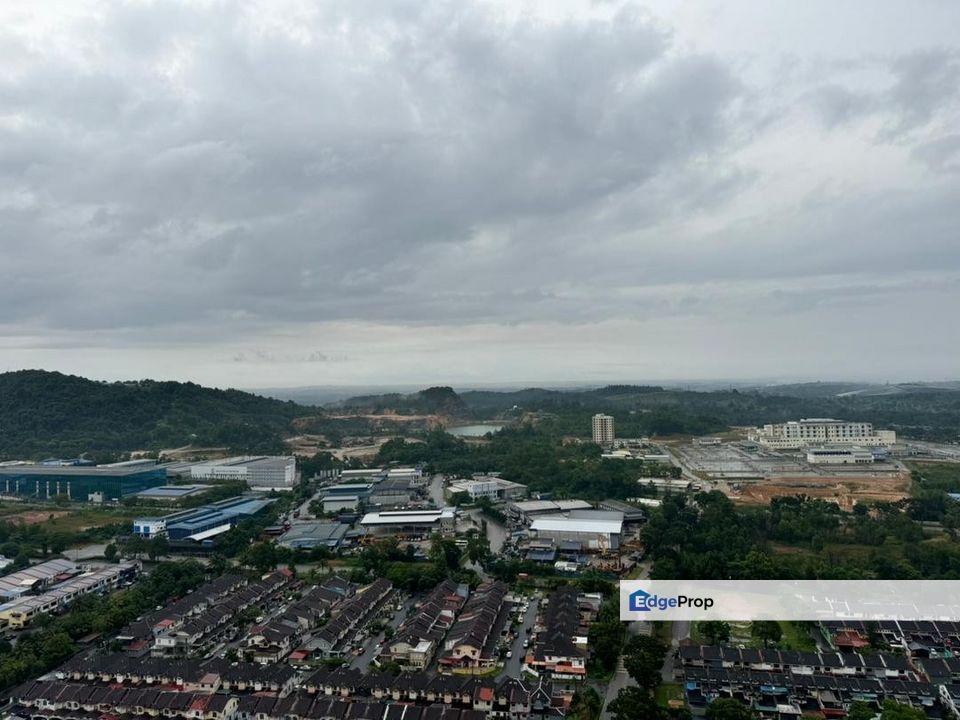 Midas Seri Alam Studio Nearest University High Floor Freehold, Johor, Pasir Gudang
