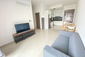 SKS Habitat Apartment, Larkin