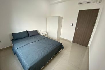 SKS Habitat Apartment, Larkin