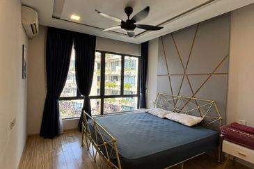 Cerulean Bay @ Forest City